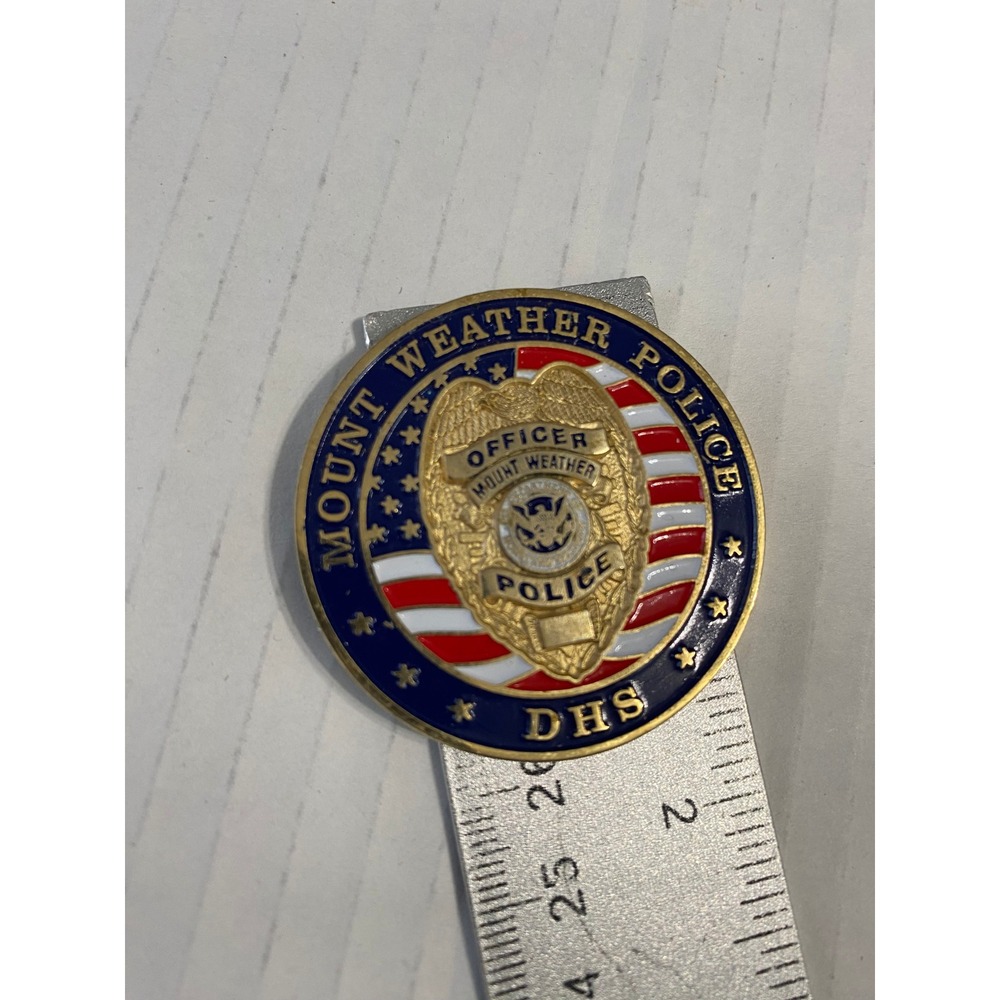 Mount Weather Police DHS Challenge Coin Force Protection MWPD Gold Blue Excellen - Picture 3 of 3